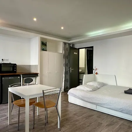 Dolaizon 2 - Meuble 28 M2 *